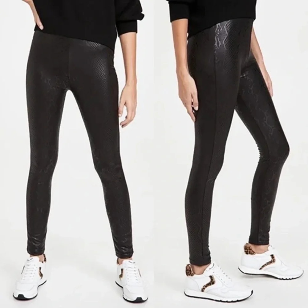Plush Fleece Lined Liquid Leggings in Black Snake - NEW - Size XXL